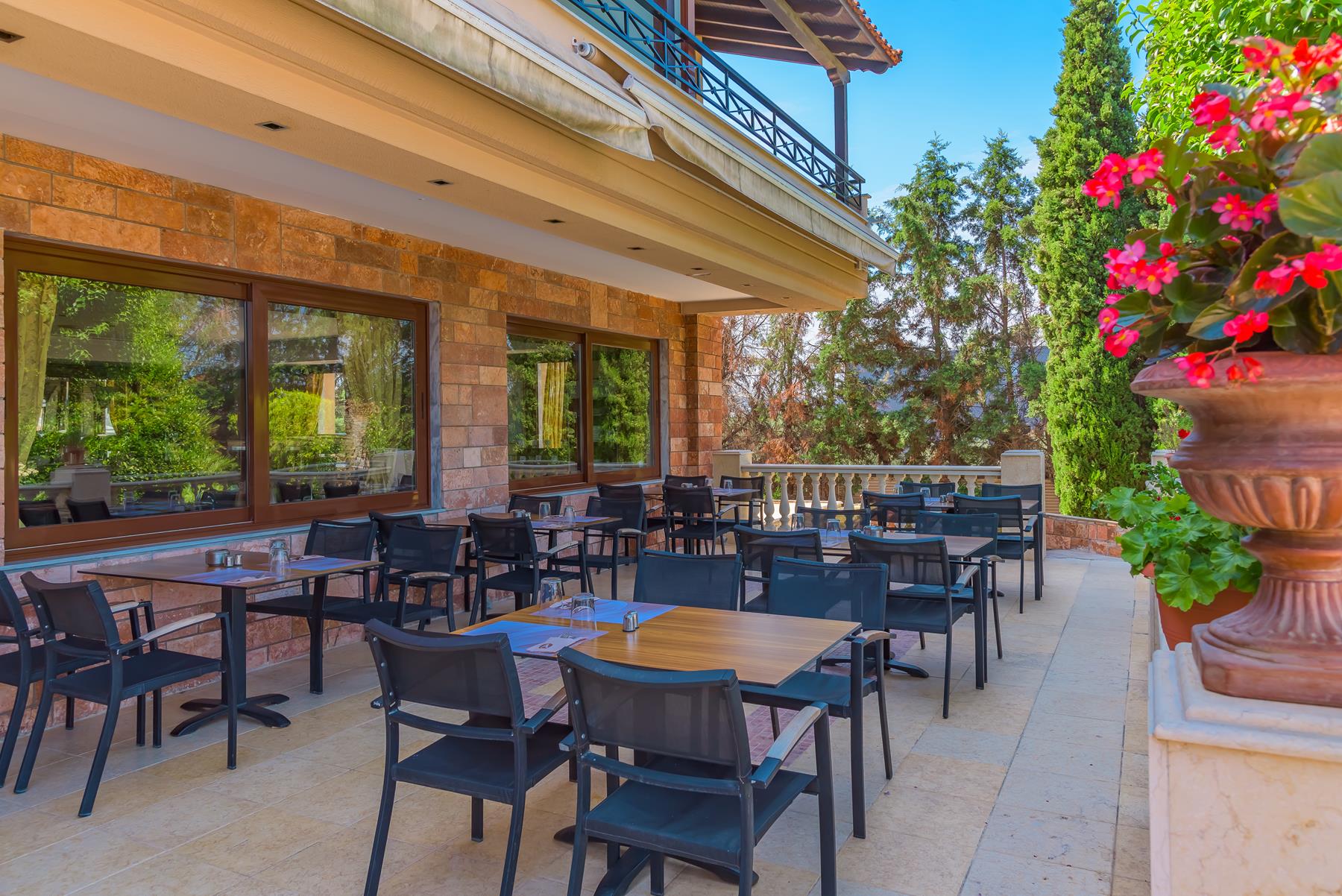 hotel near Thessaloniki airport