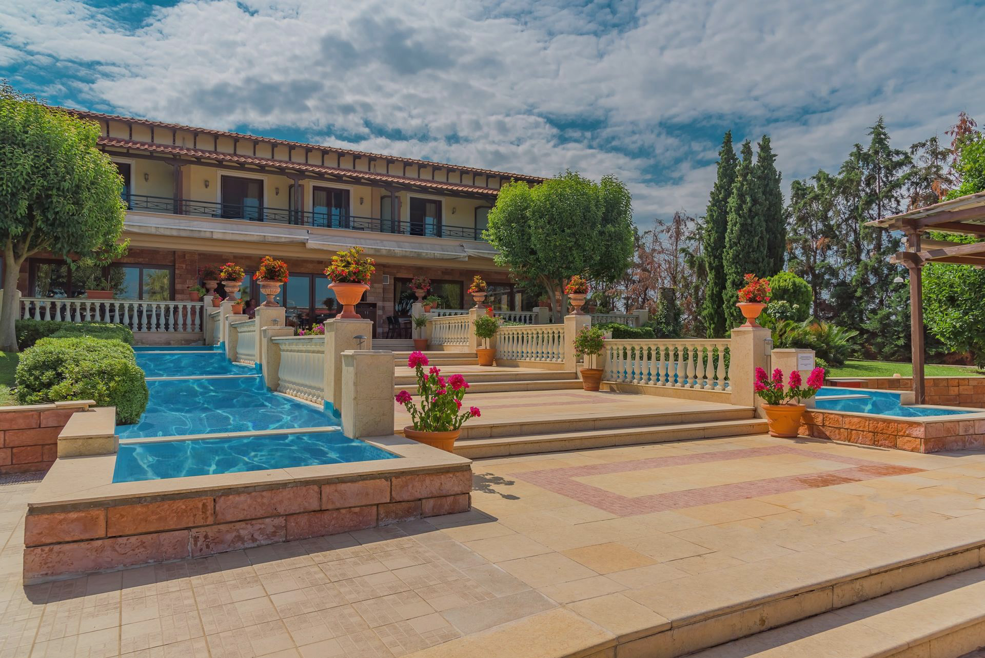 hotel near Thessaloniki airport