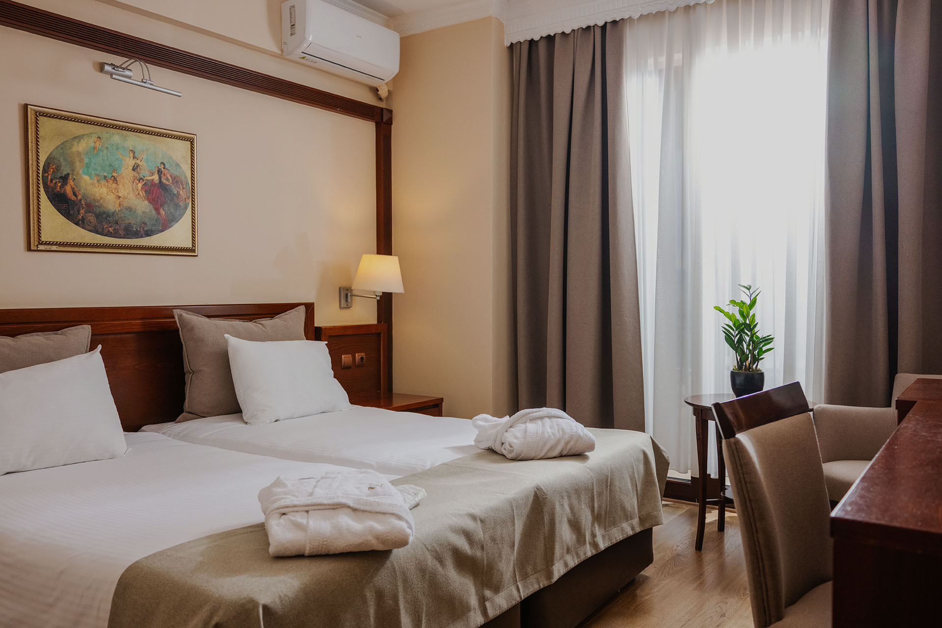hotel near Thessaloniki airport